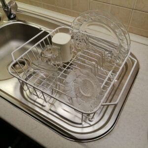 آبچکان داخل سینک